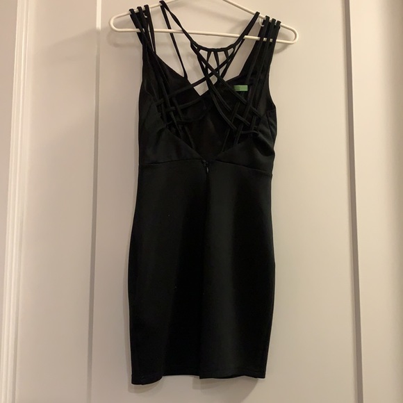 Black bodycon dress with strappy back - Picture 2 of 4